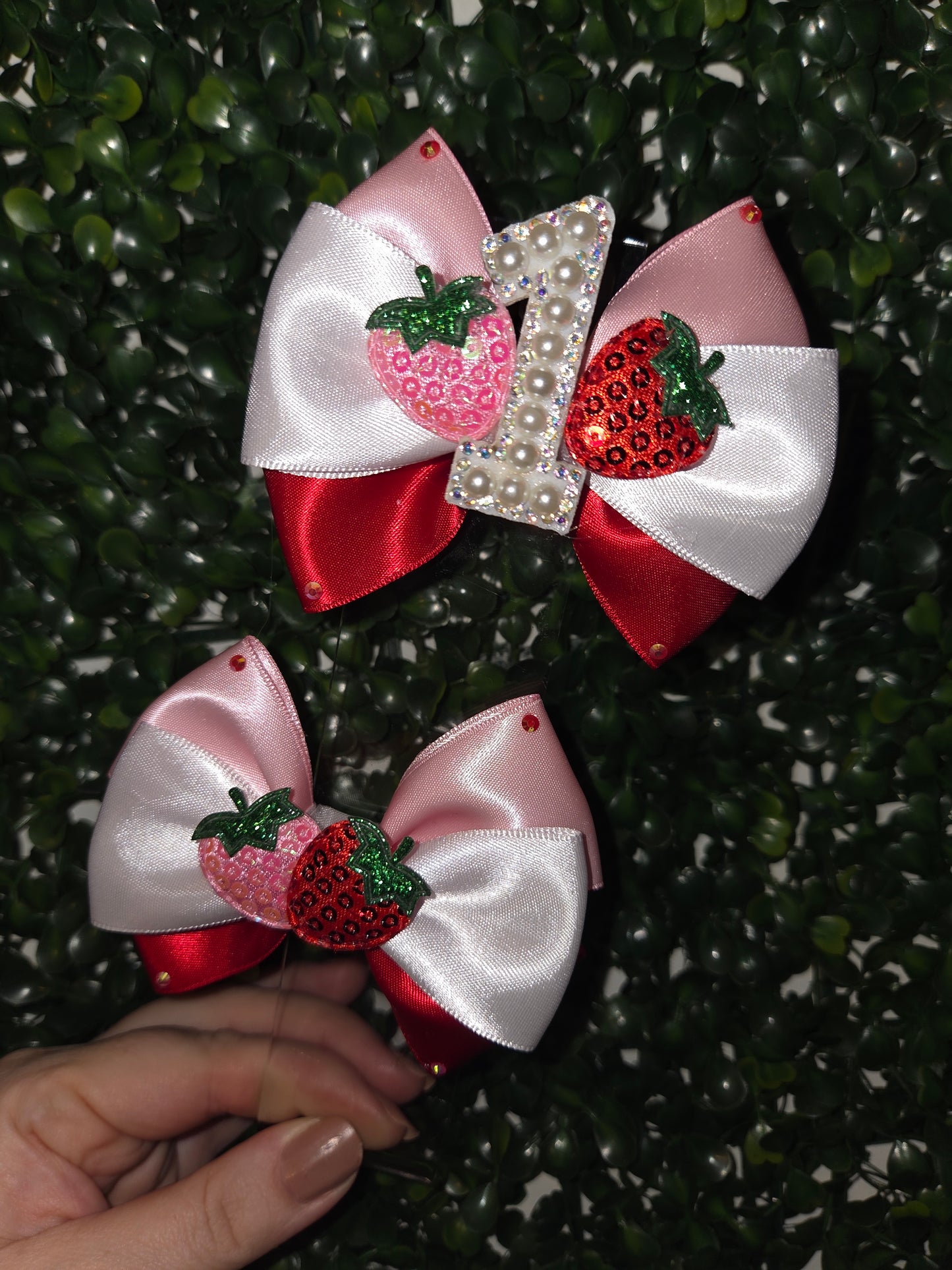 Birthday bow