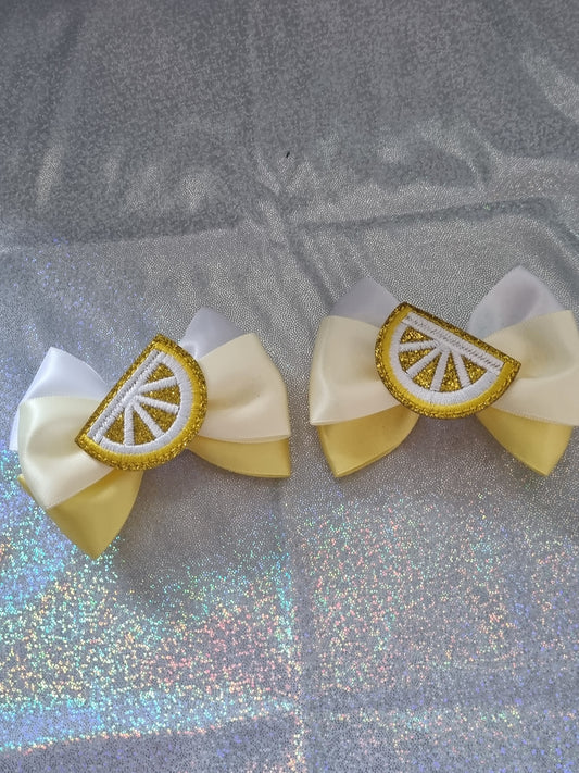 Lemon bows